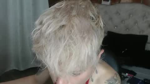 Snapshot of megan_coop3r_ chatting on May 13, 2:31 am Megan and sophi online show from May 13, 2:31 am