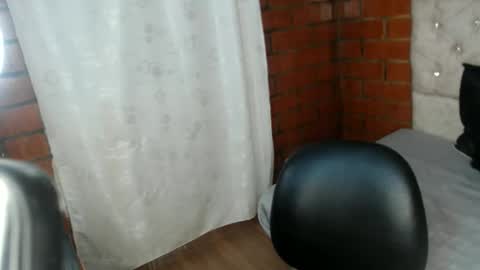Snapshot of megan_coop3r_ chatting on June 1, 9:00 am Megan and sophi online show from June 1, 9:00 am