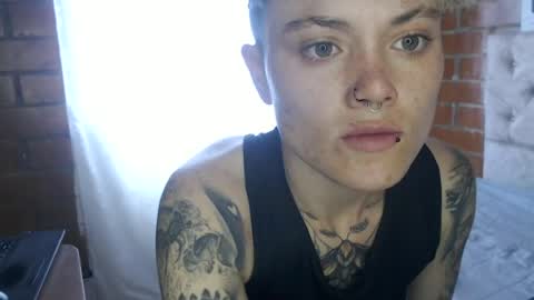 Snapshot of megan_coop3r_ chatting on June 14, 6:10 pm Megan and sophi online show from June 14, 6:10 pm