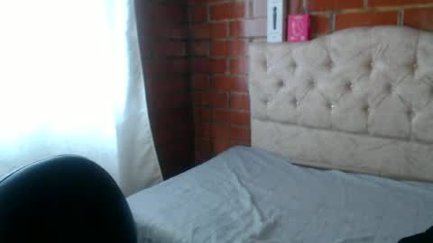 Snapshot of megan_coop3r_ chatting on June 29, 8:42 pm Megan and sophi online show from June 29, 8:42 pm