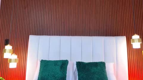 Carolina Paez online show from October 10, 12:26 pm