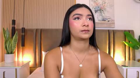 Carolina Paez online show from January 12, 12:32 pm