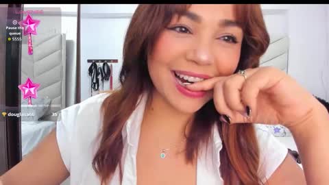 Snapshot of megan_danger_ chatting on February 25, 1:43 pm megan_danger_ online show from February 25, 1:43 pm