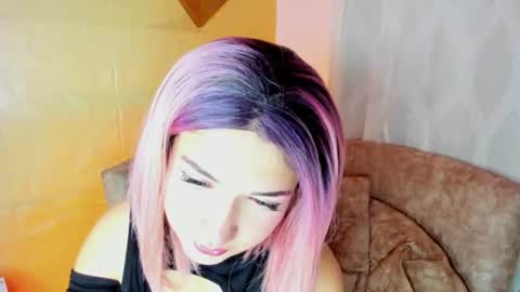     online show from July 28, 2:13 pm