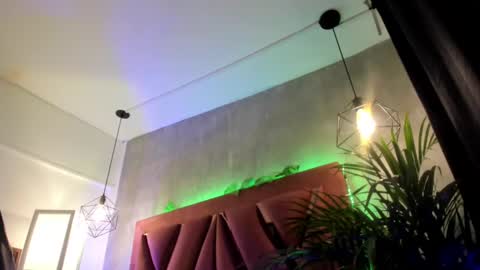    online show from February 15, 2:47 am