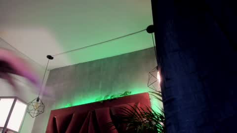    online show from February 19, 3:06 am