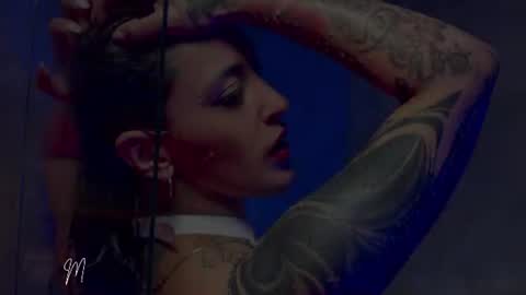 Snapshot of megan_inked_ chatting on July 15, 3:01 am online show from July 15, 3:01 am