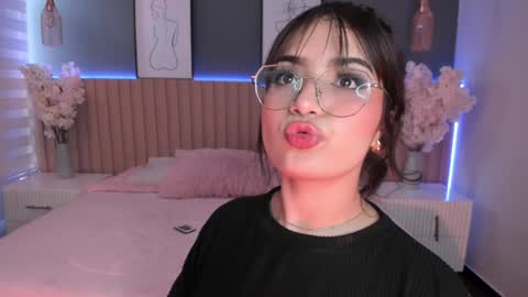     online show from February 4, 4:08 pm