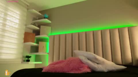     online show from September 16, 12:06 pm