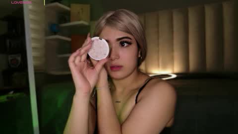     online show from February 13, 2:02 pm