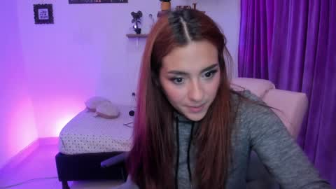                 Laura                 online show from February 9, 2:49 am