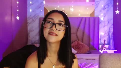 megan_saint online show from June 28, 2:23 pm