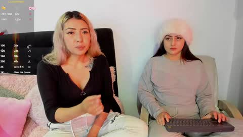 Snapshot of megan_sexrose chatting on December 21, 5:29 pm Megan rose online show from December 21, 5:29 pm