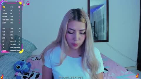 Snapshot of megan_sexrose chatting on February 7, 3:43 am Megan rose online show from February 7, 3:43 am