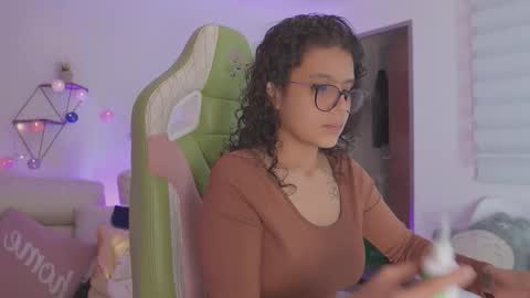 MEGAN  online show from November 13, 9:14 pm