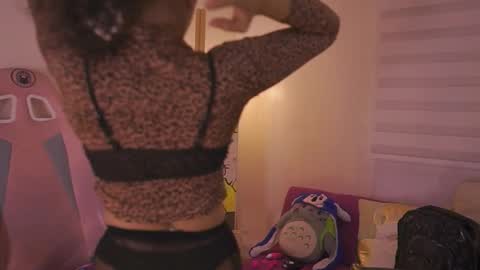 MEGAN  online show from November 29, 8:45 pm