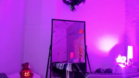 megan_tower online show from October 27, 9:19 pm