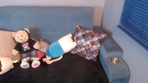 Snapshot of megan_weed chatting on September 11, 9:48 pm megan_weed online show from September 11, 9:48 pm