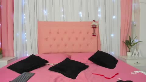 Megan online show from December 28, 9:08 pm