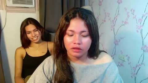 Snapshot of megan_younng chatting on June 11, 7:50 am MEGAN online show from June 11, 7:50 am