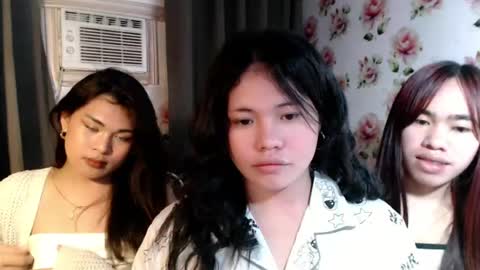 MEGAN online show from July 14, 2:01 pm