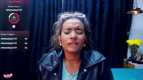 Snapshot of meganadriels96 chatting on December 30, 10:45 pm M E G A N online show from December 30, 10:45 pm