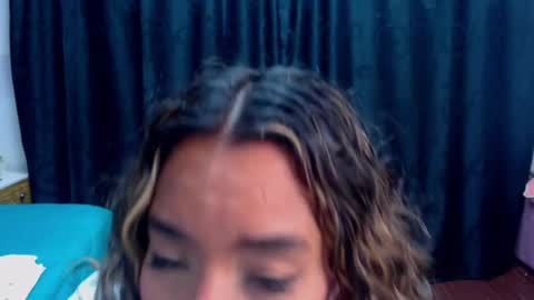 Snapshot of meganadriels96 chatting on February 8, 8:10 pm M E G A N online show from February 8, 8:10 pm