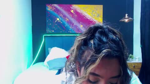 Snapshot of meganadriels96 chatting on February 28, 7:46 pm M E G A N online show from February 28, 7:46 pm