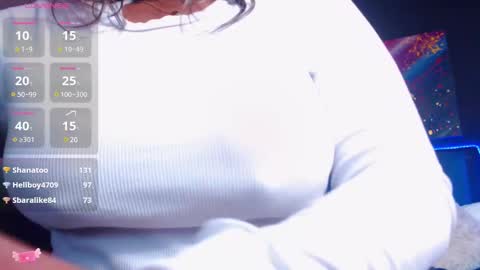 Snapshot of meganadriels96 chatting on March 10, 11:27 pm M E G A N online show from March 10, 11:27 pm