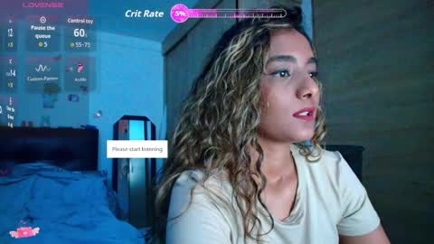 Snapshot of meganadriels96 chatting on December 16, 1:43 am M E G A N online show from December 16, 1:43 am