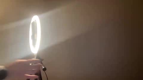 Snapshot of meganashleyy212 chatting on February 6, 3:37 am Meganashleyy212 online show from February 6, 3:37 am