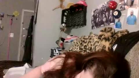 SexyDirtyBitch online show from February 18, 11:39 am