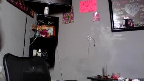 SexyDirtyBitch online show from July 27, 7:15 am