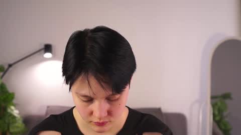 Michelle online show from March 2, 8:05 am