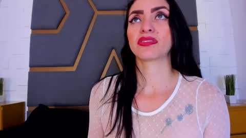 Megan Hofman online show from October 25, 11:51 am