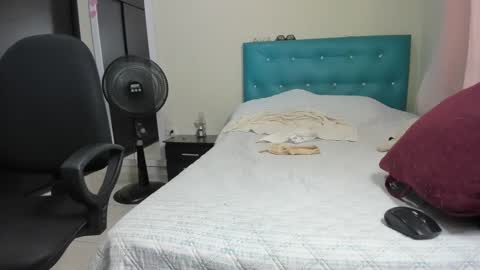 megan        online show from September 19, 7:47 pm