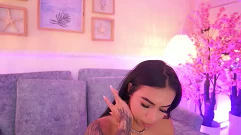 Megan Lowell online show from February 20, 7:03 pm