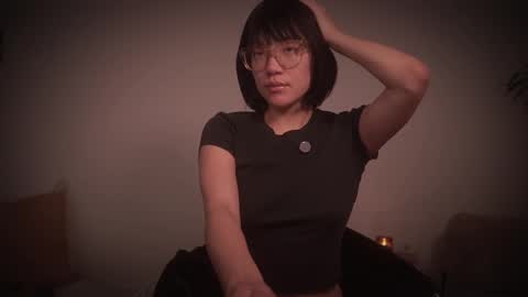 Snapshot of meganmei666 chatting on November 6, 3:18 am for more 3 online show from November 6, 3:18 am