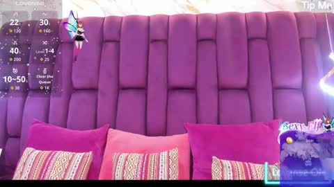 Snapshot of megannherrera chatting on January 13, 12:21 pm Megan online show from January 13, 12:21 pm