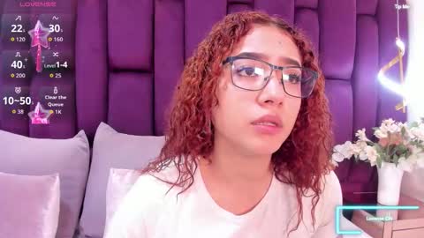 Snapshot of megannherrera chatting on February 25, 12:26 pm Megan online show from February 25, 12:26 pm