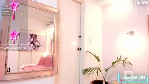 Snapshot of megannherrera chatting on February 28, 2:51 pm Megan online show from February 28, 2:51 pm