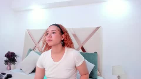 Megan  online show from May 20, 7:09 pm