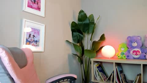 Snapshot of meganpeach_ chatting on November 25, 6:02 am meganpeach_ online show from November 25, 6:02 am