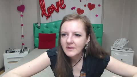 MeganPirs online show from April 25, 5:10 am