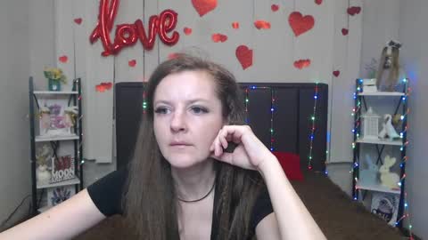 MeganPirs online show from April 26, 5:05 am