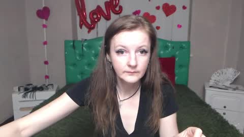 MeganPirs online show from May 8, 7:19 pm