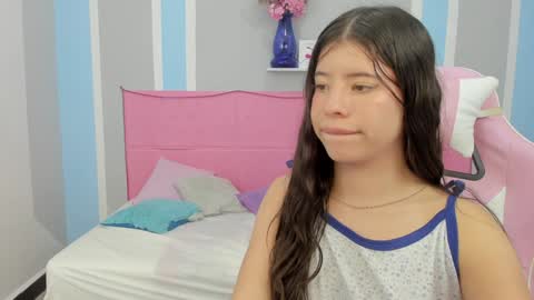 Snapshot of meganqueen2 chatting on January 25, 7:18 pm Megan Queen online show from January 25, 7:18 pm