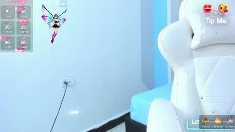 Snapshot of meganqueen2 chatting on November 18, 12:20 pm Megan Queen online show from November 18, 12:20 pm