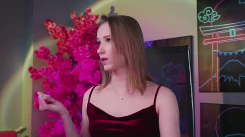 megan online show from February 14, 6:04 pm