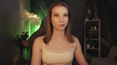 Snapshot of meganrodgers chatting on May 11, 5:54 pm megan online show from May 11, 5:54 pm